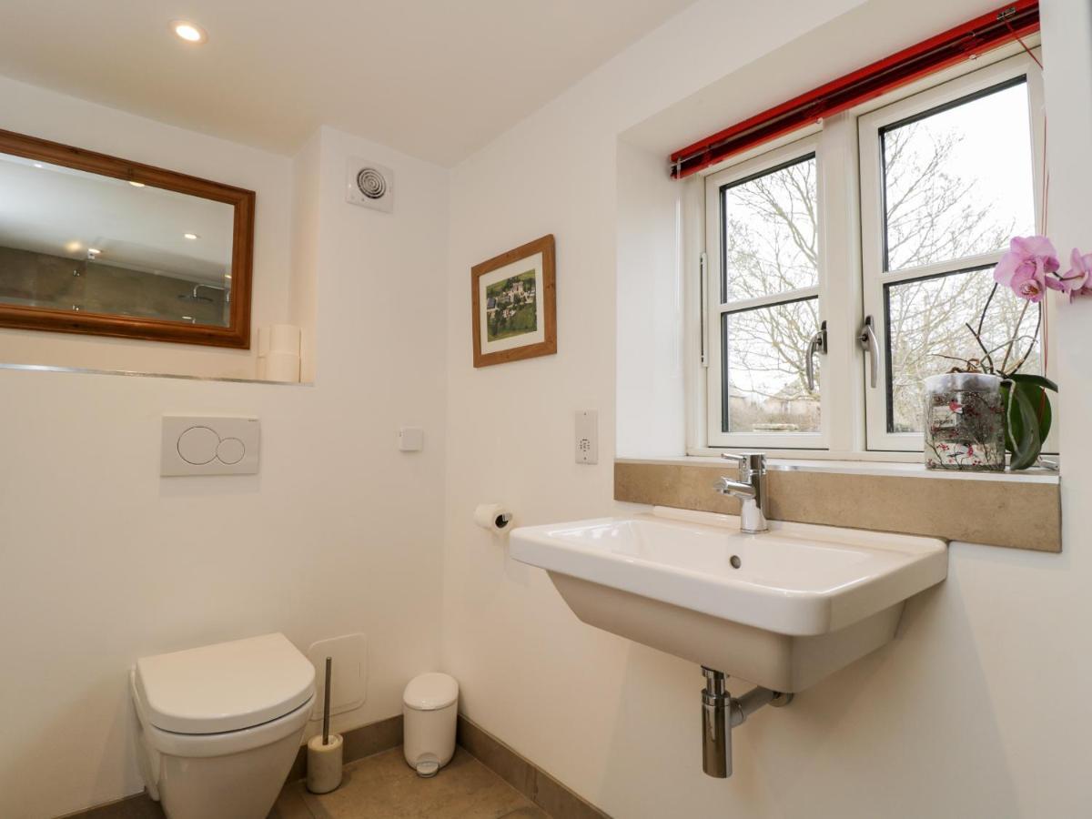 High Cogges Farm Holiday Cottages Witney Exterior foto